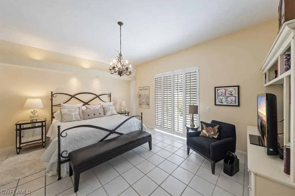 4450 Novato Court Naples FL 34109