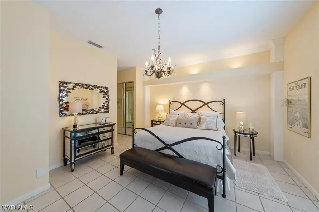 4450 Novato Court Naples FL 34109
