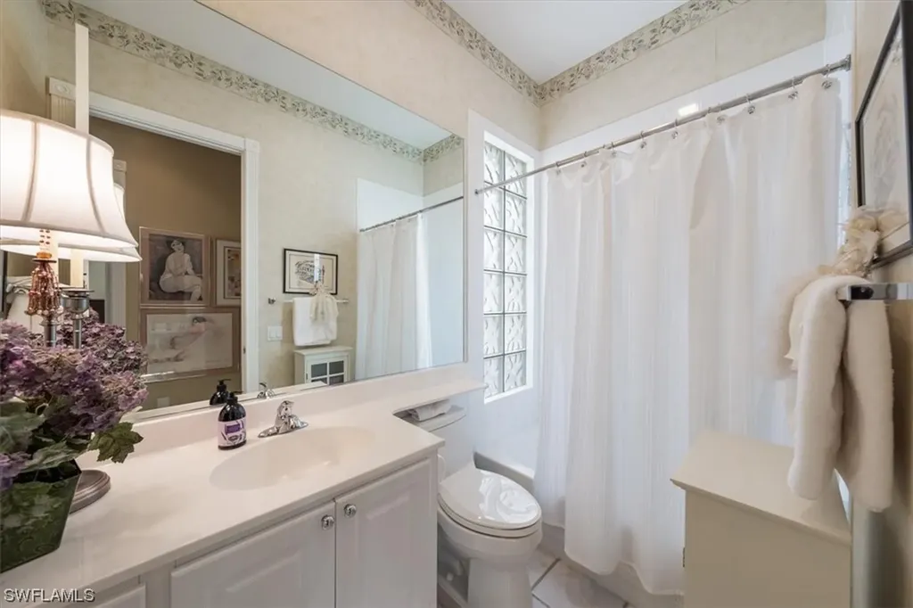 4450 Novato Court Naples FL 34109