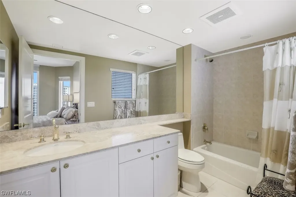 1060 Borghese Lane Naples FL 34114