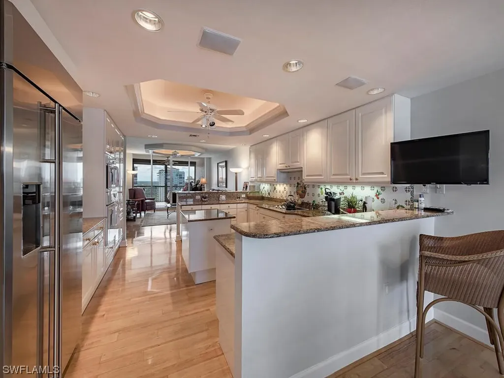 8473 Bay Colony Drive Naples FL 34108
