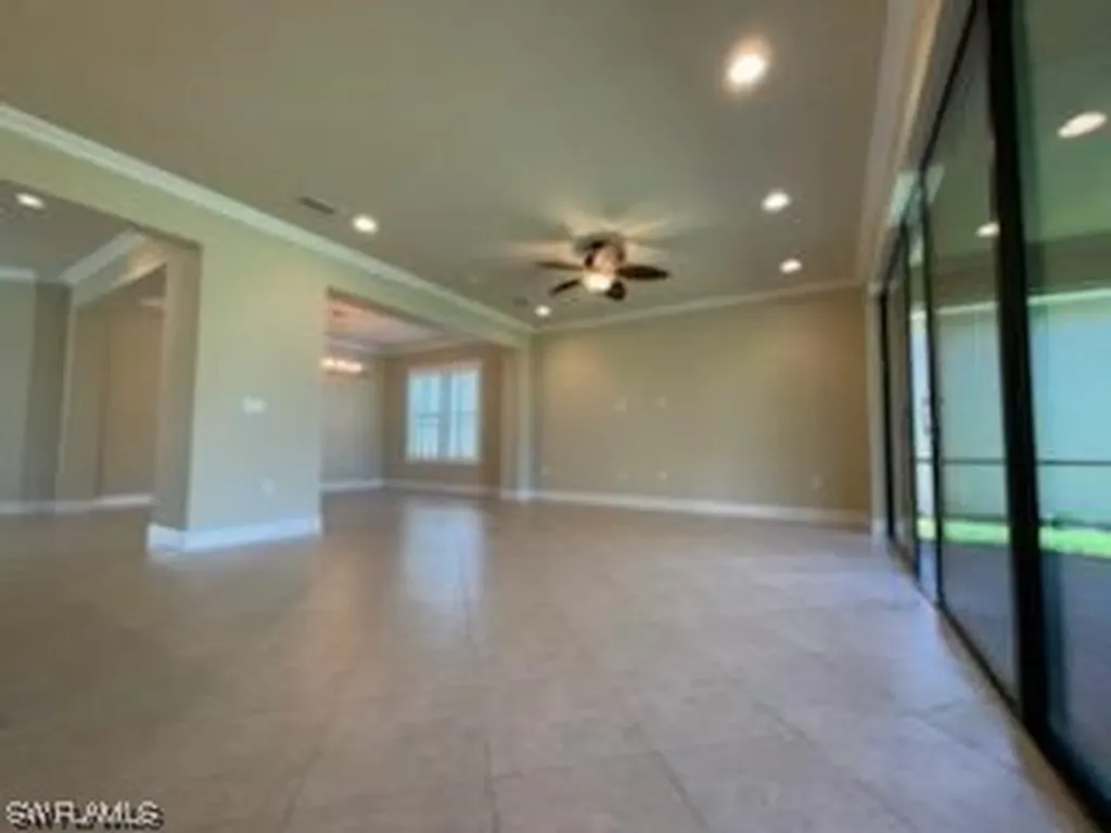13669 Mandarin Circle Naples FL 34109