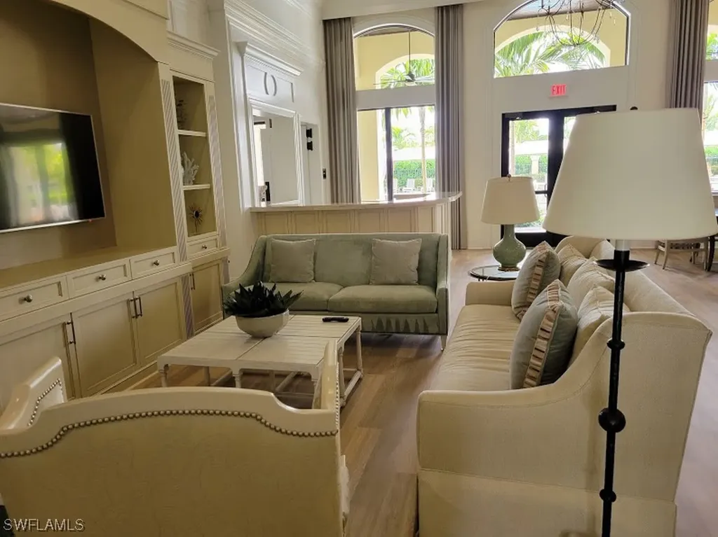 13669 Mandarin Circle Naples FL 34109