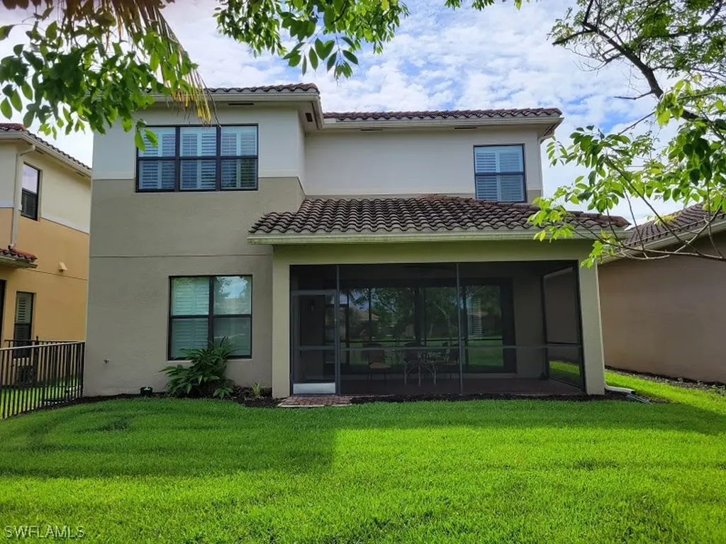 13669 Mandarin Circle Naples FL 34109