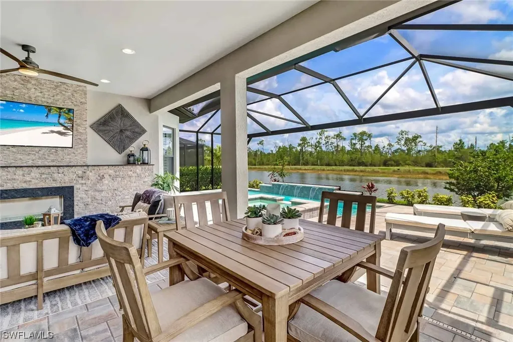9597 Montelanico Loop Naples FL 34119