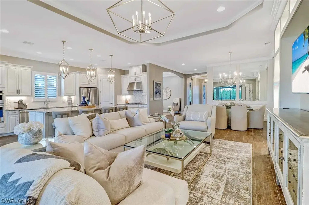 9597 Montelanico Loop Naples FL 34119