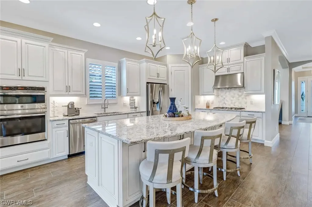 9597 Montelanico Loop Naples FL 34119