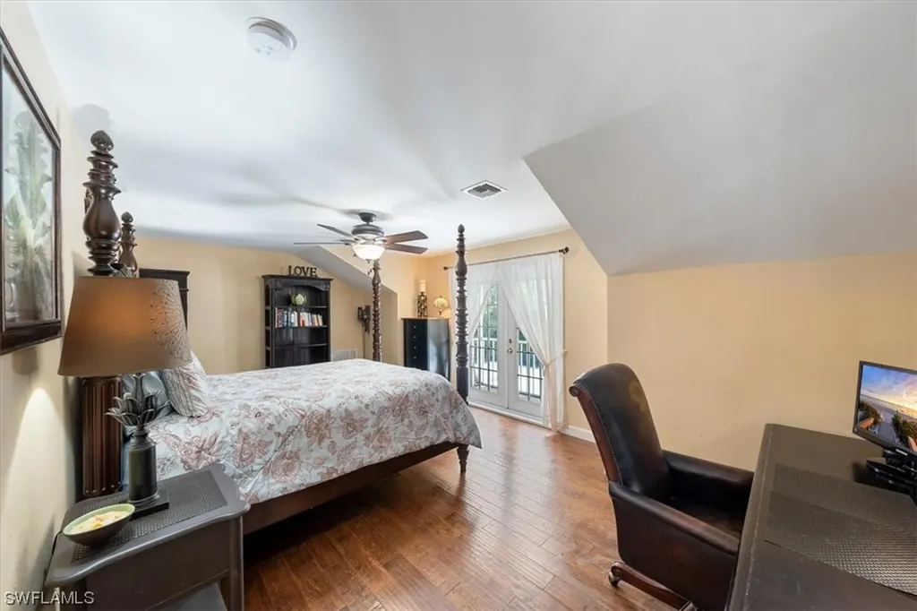 10916 Parnu Street Naples FL 34109