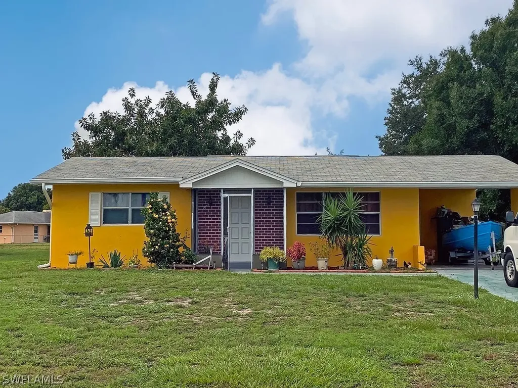 1503 Medford Place Lehigh Acres FL 33936