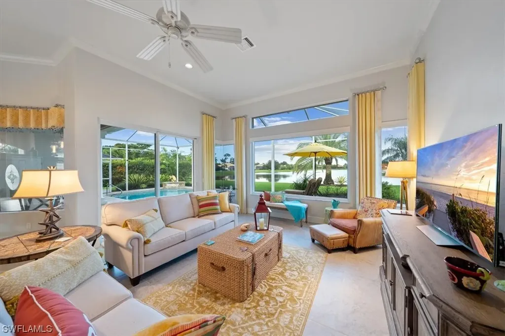 2078 Imperial Circle Naples FL 34110
