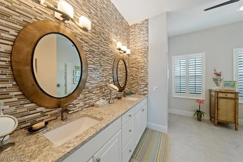 2078 Imperial Circle Naples FL 34110