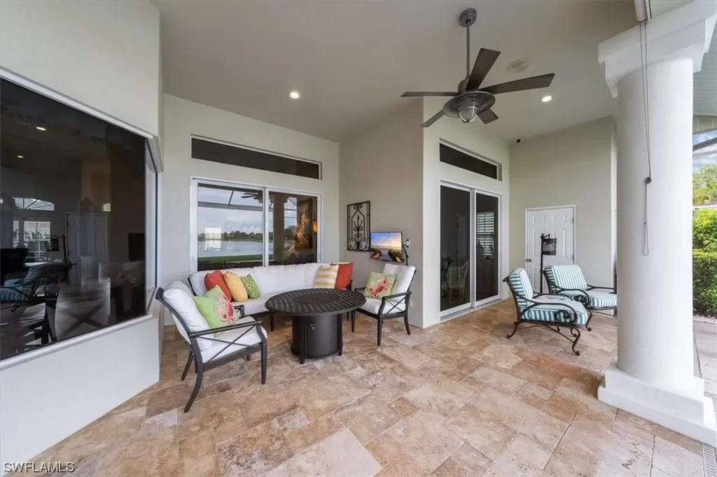 2078 Imperial Circle Naples FL 34110
