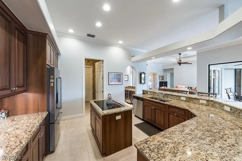 10980 Phoenix Way Naples FL 34119