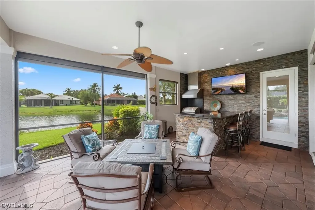 10980 Phoenix Way Naples FL 34119