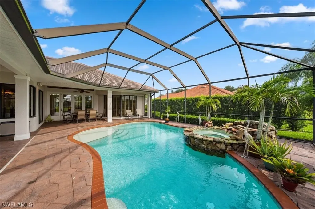 10980 Phoenix Way Naples FL 34119