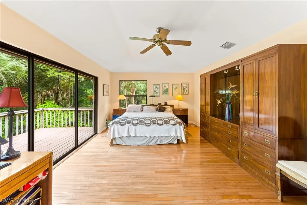 4971 Sycamore Drive Naples FL 34119