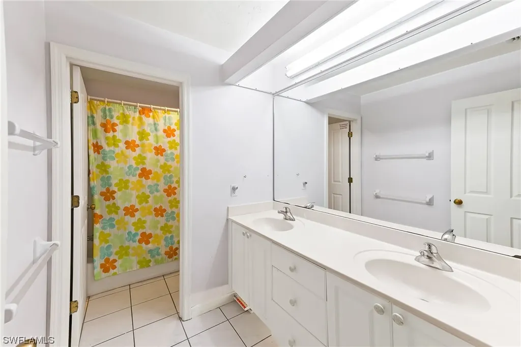 4971 Sycamore Drive Naples FL 34119