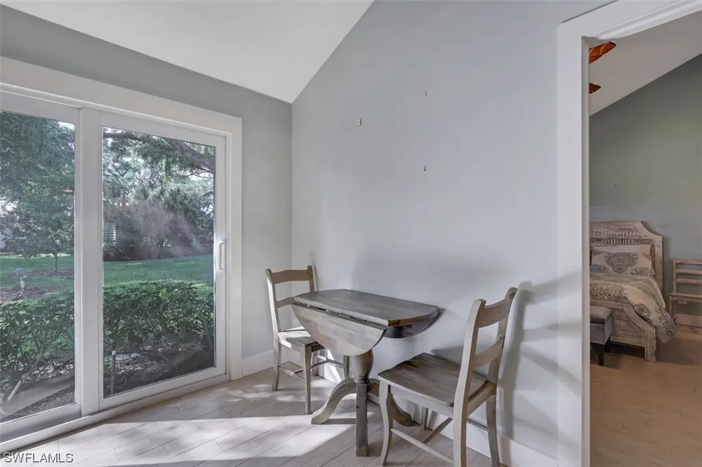 4736 West Boulevard Naples FL 34103