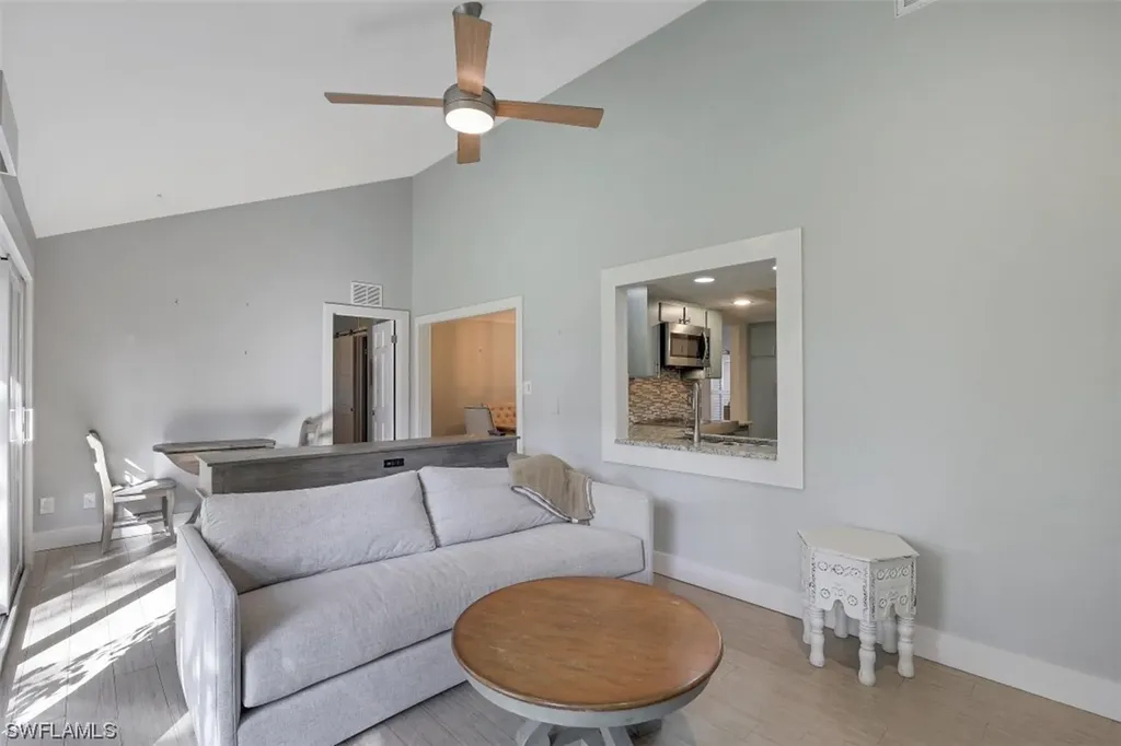 4736 West Boulevard Naples FL 34103