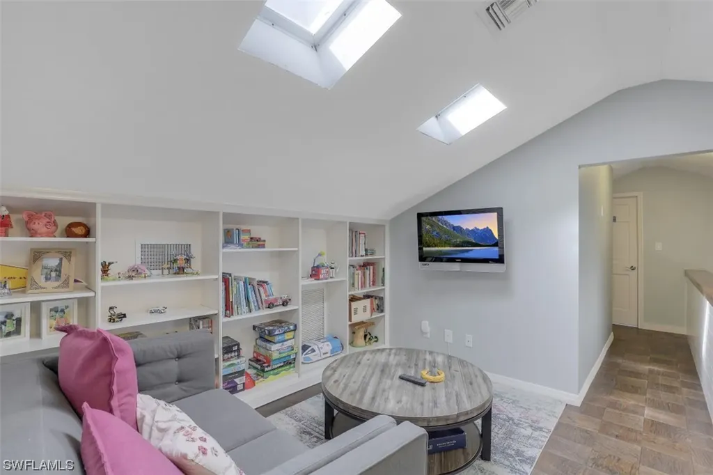 4736 West Boulevard Naples FL 34103