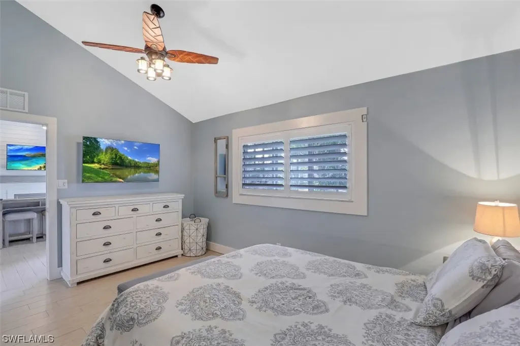 4736 West Boulevard Naples FL 34103