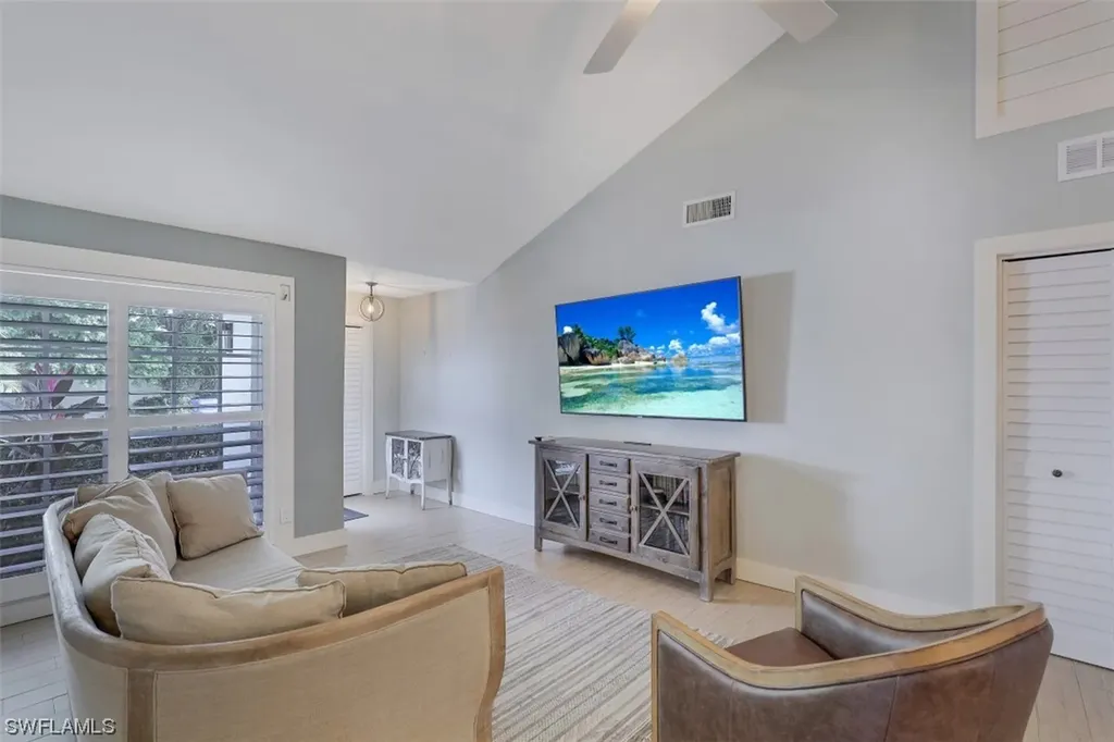 4736 West Boulevard Naples FL 34103