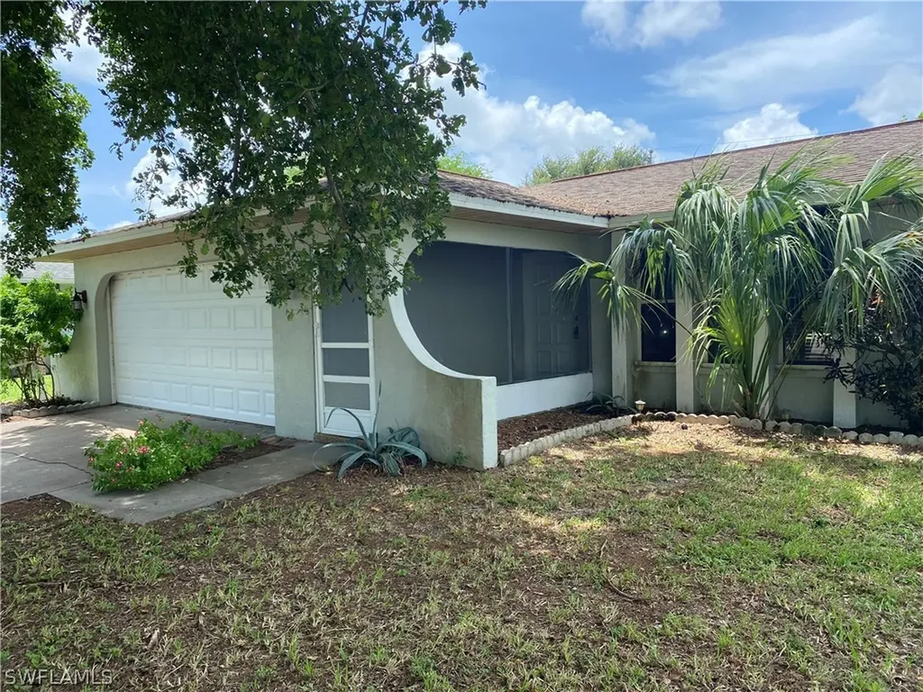 1948 Country Club Boulevard Cape Coral FL 33990