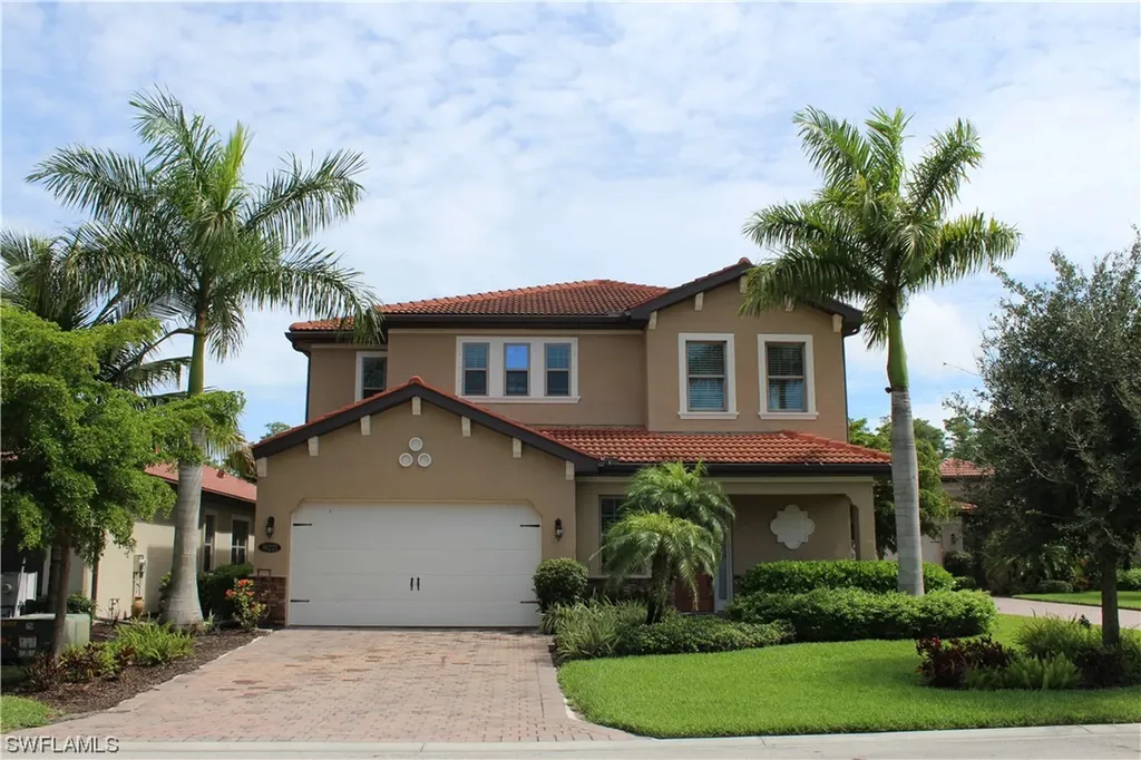 16221 Aberdeen Avenue Naples FL 34110