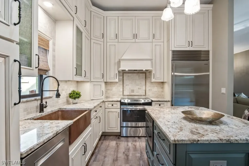 7619 San Sebastian Way Naples FL 34109