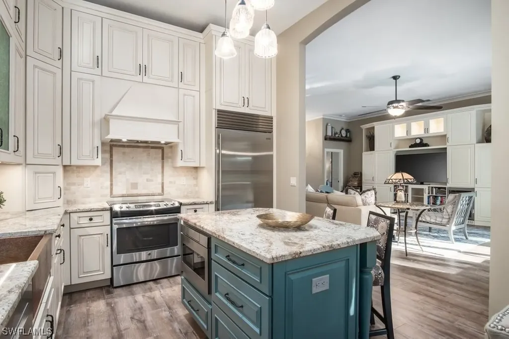 7619 San Sebastian Way Naples FL 34109