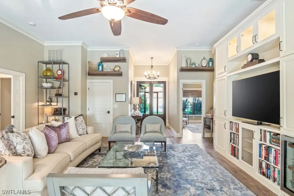 7619 San Sebastian Way Naples FL 34109