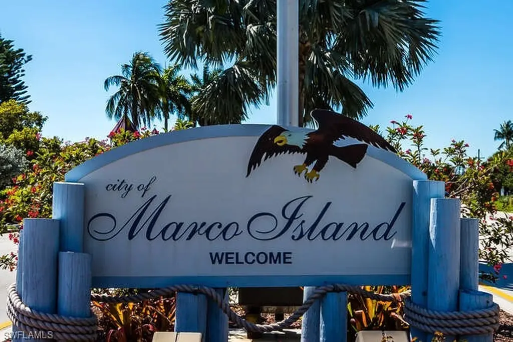 1140 Martinique Court Marco Island FL 34145