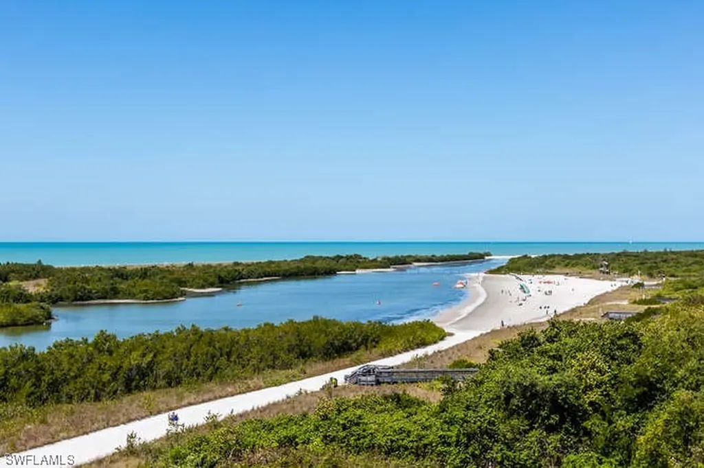1140 Martinique Court Marco Island FL 34145