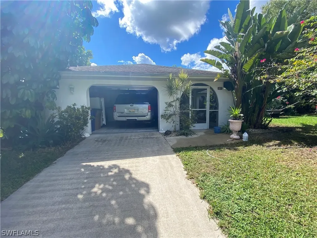 3104 E 5th Street Lehigh Acres FL 33972