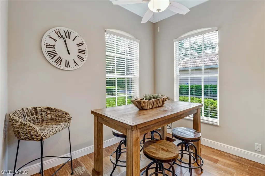 8657 Gleneagle Way Naples FL 34120