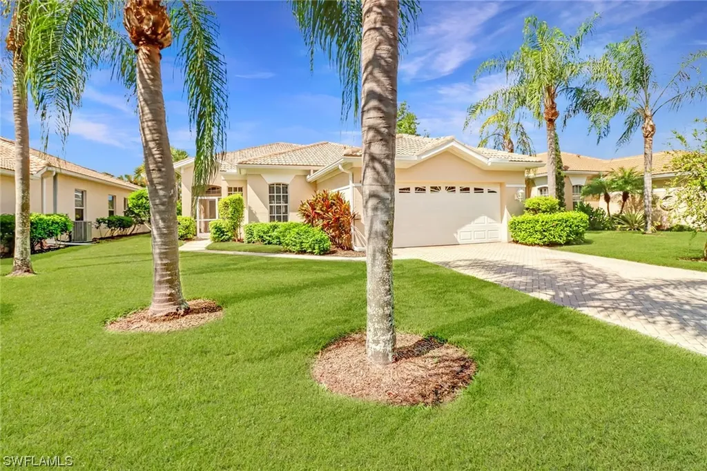 8657 Gleneagle Way Naples FL 34120
