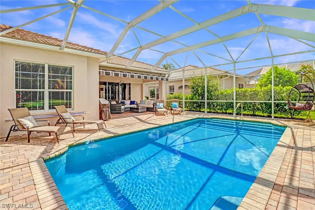 8657 Gleneagle Way Naples FL 34120