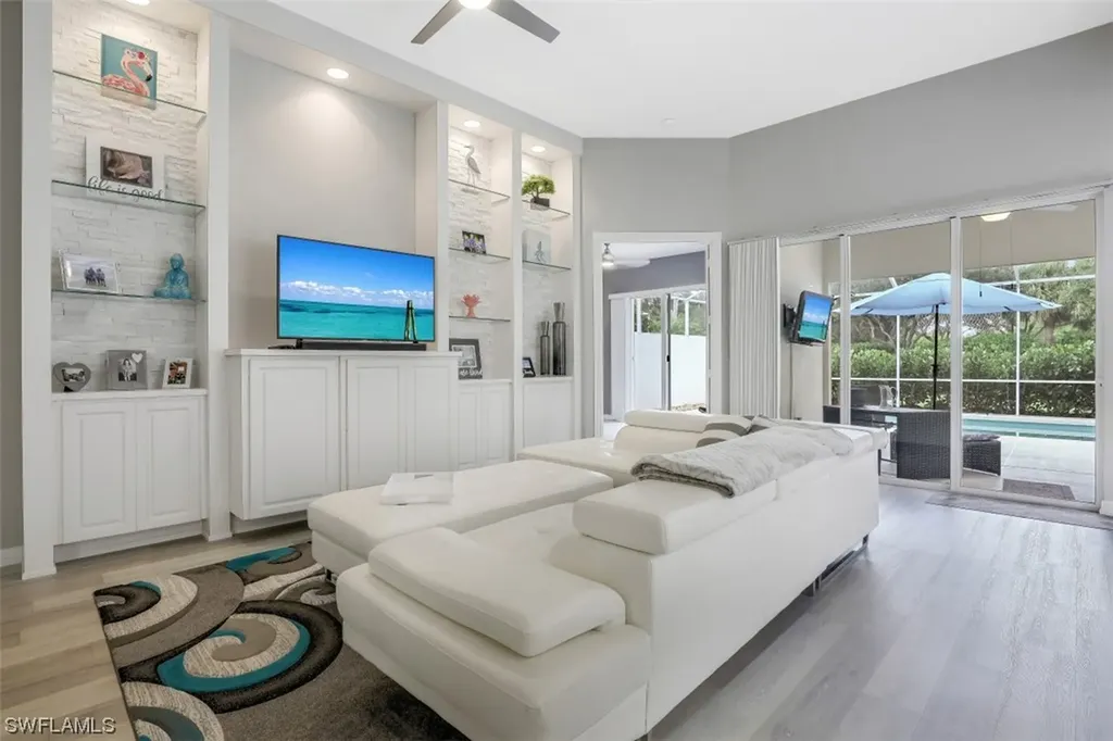 4406 Novato Court Naples FL 34109