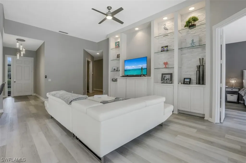 4406 Novato Court Naples FL 34109