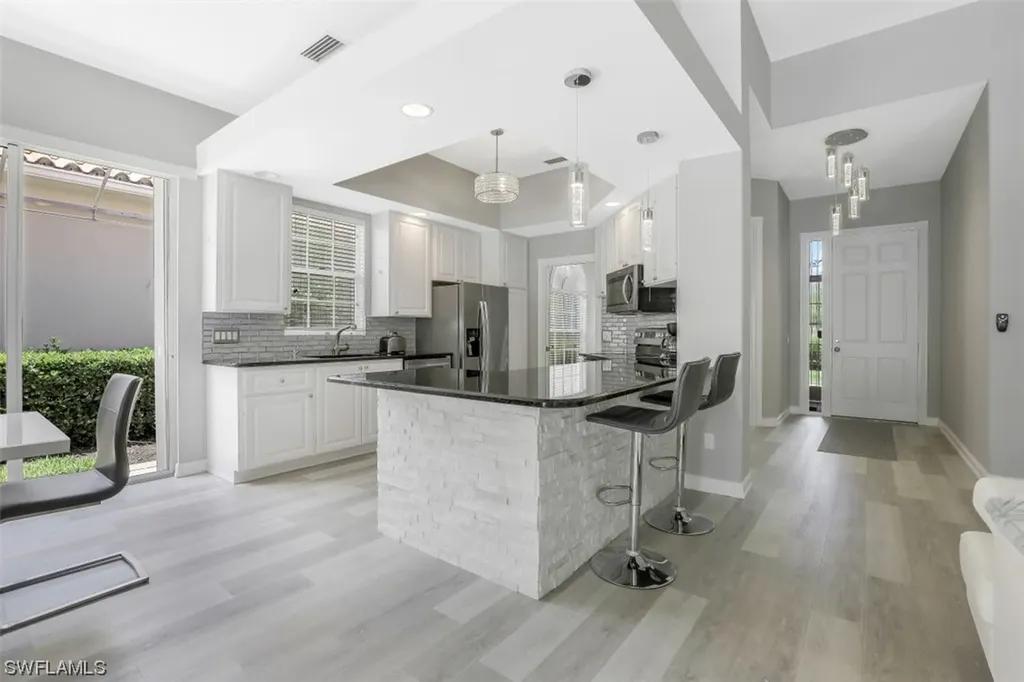 4406 Novato Court Naples FL 34109