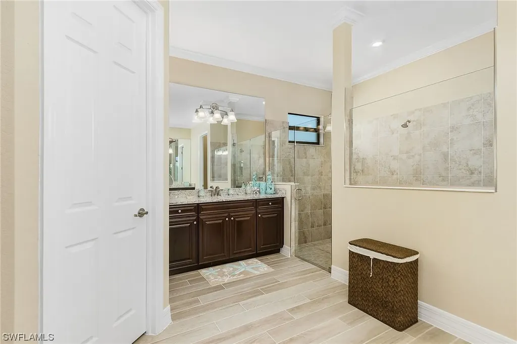28010 Wicklow Court Bonita Springs FL 34135
