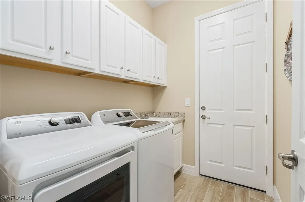 28010 Wicklow Court Bonita Springs FL 34135