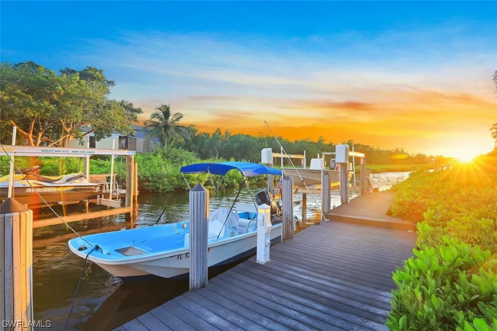 1480 Gulfstar Drive S Naples FL 34112