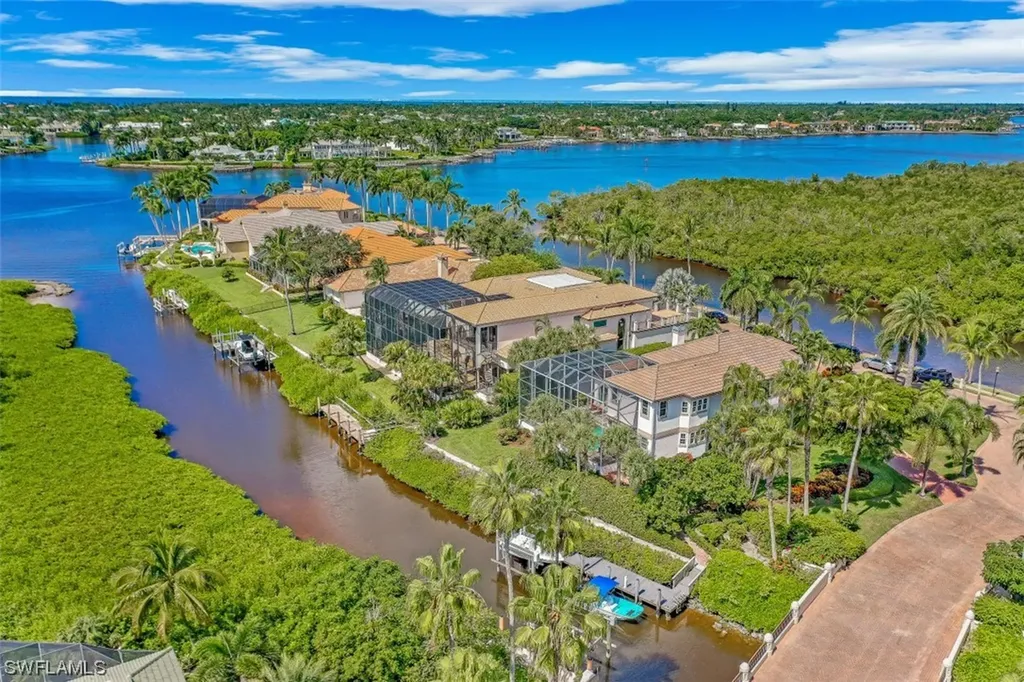 1480 Gulfstar Drive S Naples FL 34112