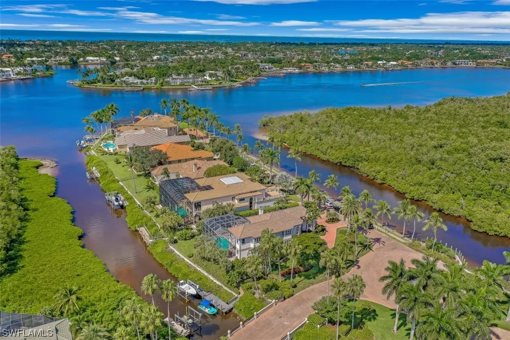 1480 Gulfstar Drive S Naples FL 34112