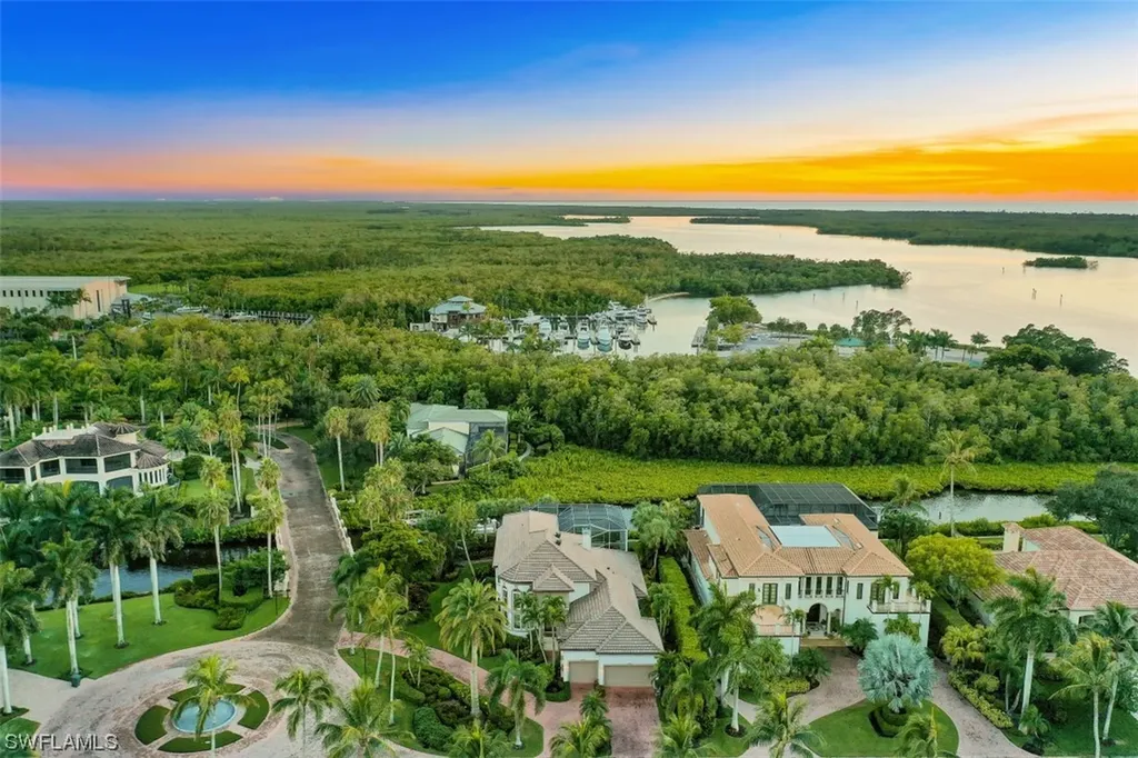 1480 Gulfstar Drive S Naples FL 34112