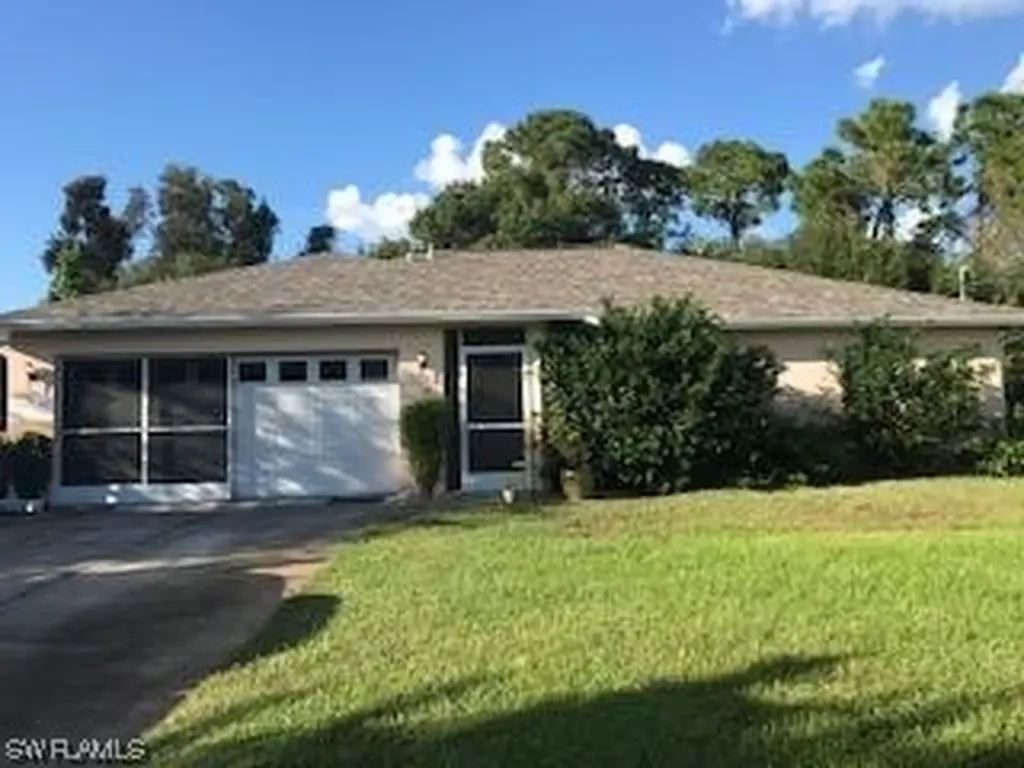 8155 Caloosa Road Fort Myers FL 33967