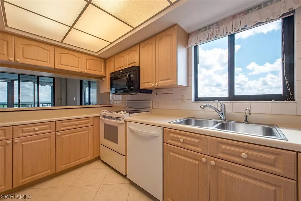 26171 Hickory Boulevard Bonita Springs FL 34134