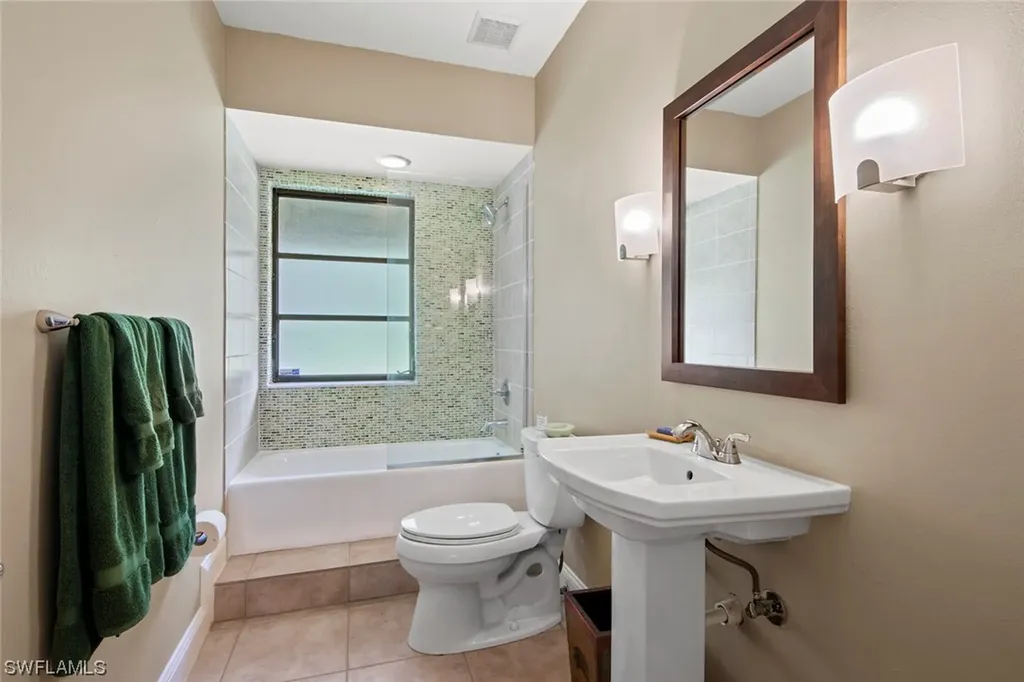 15450 Sweetwater Court Fort Myers FL 33912