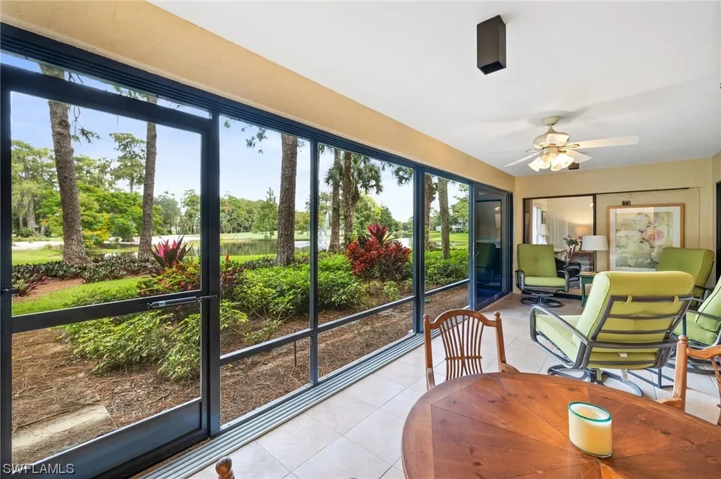 200 Wyndemere Way Naples FL 34105